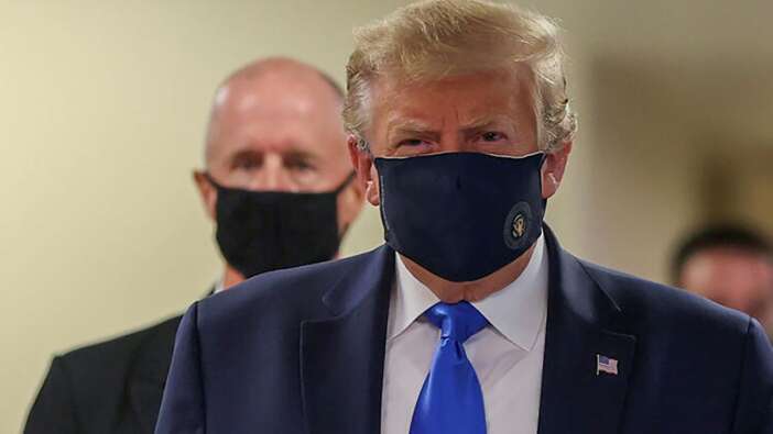 ABD Başkanı Trump aylar sonra ilk kez maskeli