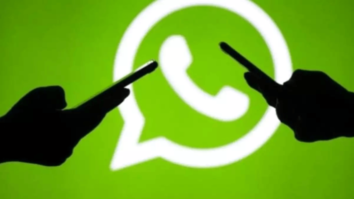 Almanya'da emniyet WhatsApp mesajlarına erişebiliyor