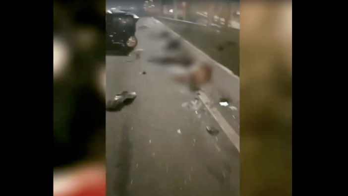 Beyrut'ta yollar ceset doldu