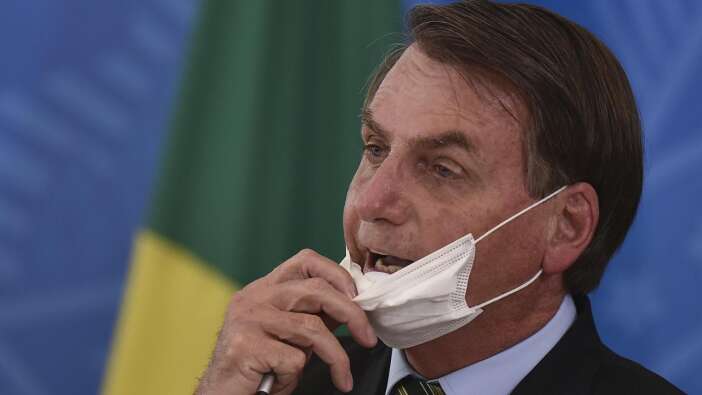 Bolsonaro'dan gazetecilere: Siz şişkoların kurtulma şansı az!