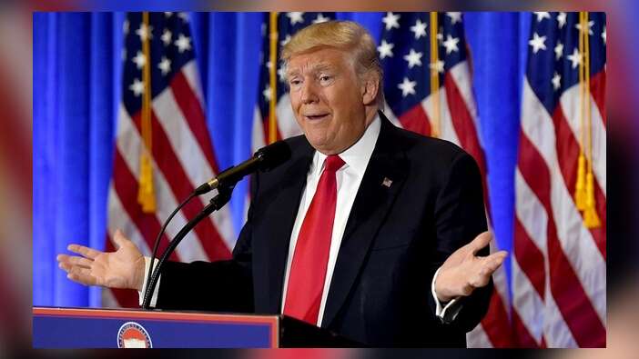Trump 76 dakika boyunca 'düzgün' soru soracak muhabir aradı!