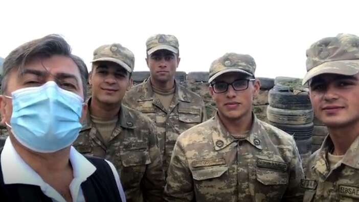 Azerbaycan askerleri: Bayrağımızı Karabağ'a dikeceğiz