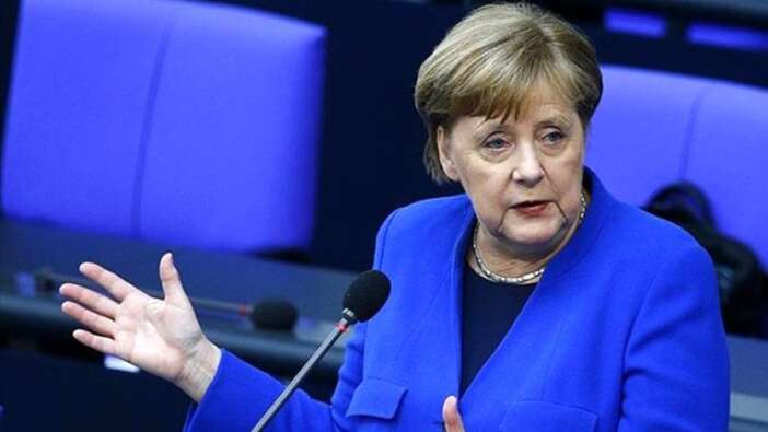 Merkel: Türkiye gerilimi artırıyor