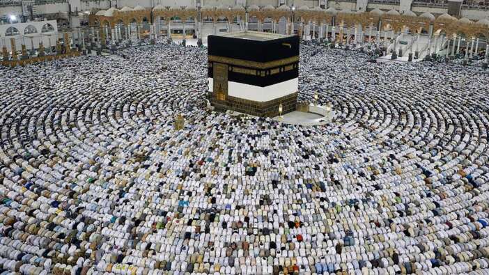Kabe, 7 ay sonra cemaatine kavuştu