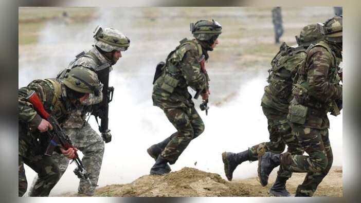 Cephe hattında şiddetli çatışma! Çok sayıda ölü var...