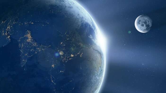 NASA, Ay'da su bulunduğunu açıkladı