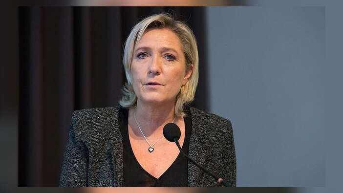 Marine Le Pen'in dokunulmazlığı kaldırıldı!