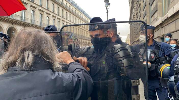 Fransızlar Macron'u istemiyor!