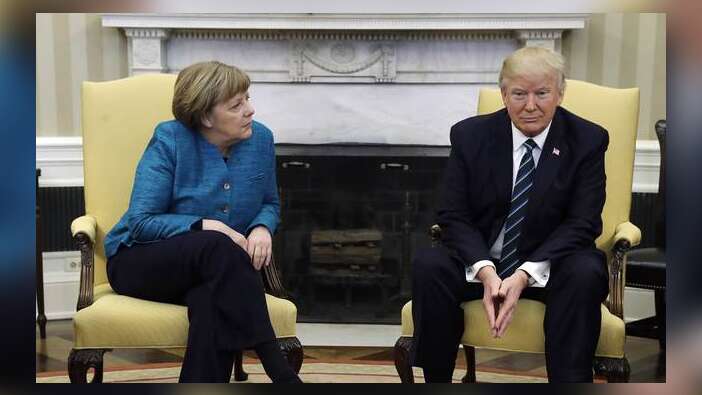 Merkel, Trump'a gönderme yaptı!