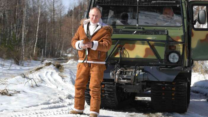 Putin'den tatil pozları