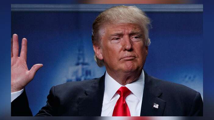 Trump'tan muhalif Cumhuriyetçilere 'sağlık yasası' resti