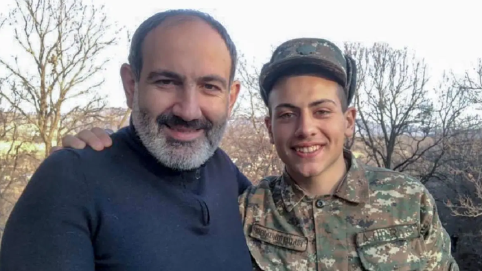 Paşinyan esir askerlere karşılık oğlunu verecek