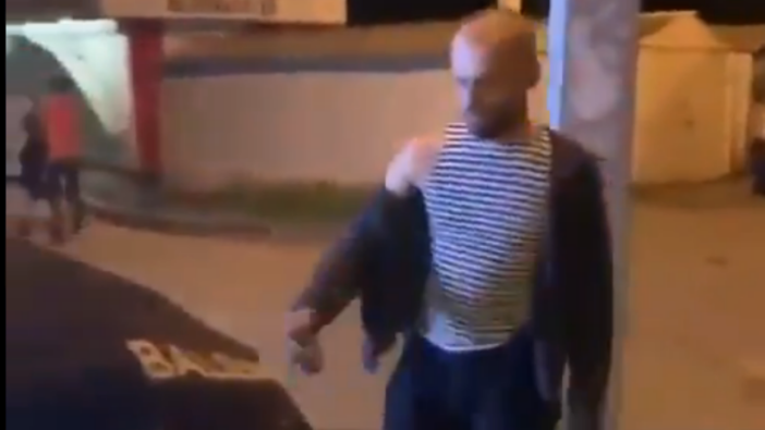 Kendisine tokat atan adama bomba attı! 5 kişi hastaneye kaldırıldı!
