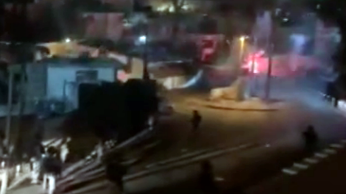 Filistinliler, İsraillilerin ses bombalarına havai fişek ile yanıt verdi!
