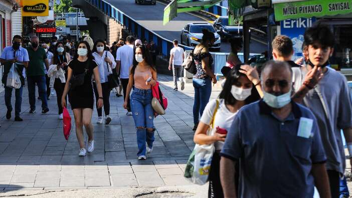 Koronavirüste şimdi de 'Kıyamet günü mutasyonu' uyarısı geldi! "Karşımıza çıkması an meselesi"