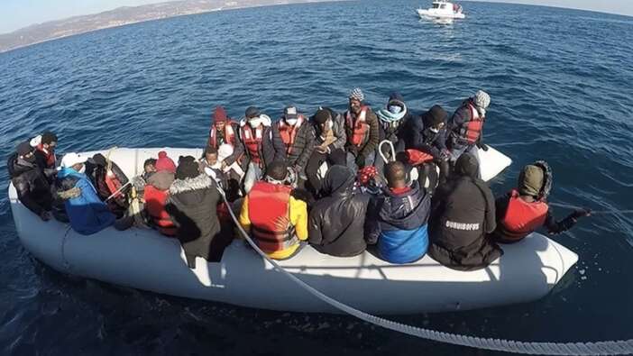 Avrupa'da sığınmacı tartışması büyüyor! Yunanistan'ın insanlık dışı hamlesinin ardında o kuruluş var