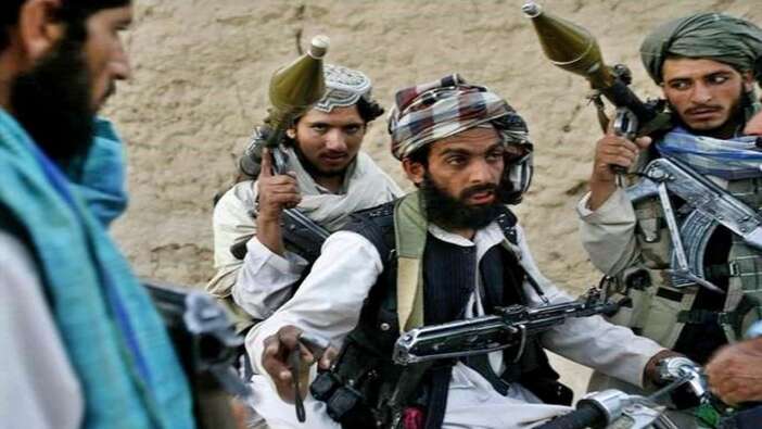 Taliban bir şehri daha işgal etti! Mezar-ı Şerif'in etrafı kuşatıldı!
