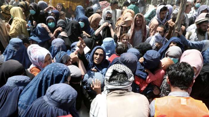 Afganistan'daki kaos en çok onları vurdu: Milyonlarca sivil yardıma muhtaç