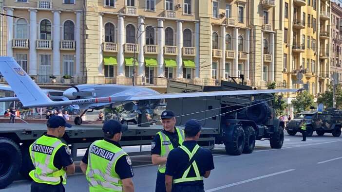 Bayraktar TB-2'ler Kiev sokaklarında!