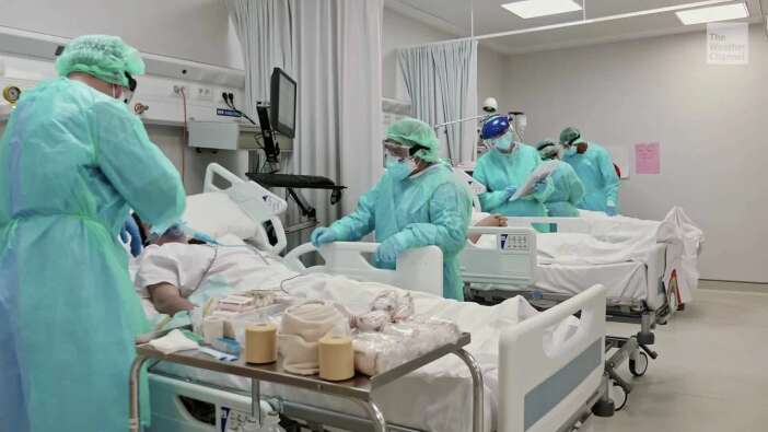 Koronavirüsün bir mutasyonu daha çıktı: Yeni kabus 7 ülkede tespit edildi
