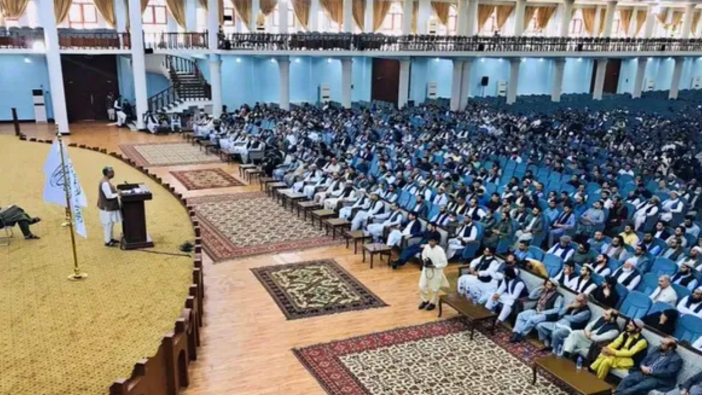 Afganistan'da radyo ve televizyonlarda kadın sesi yasaklandı!