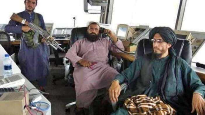 Taliban, bilgisayar kullanmayı bilmeden havalimanı işletmeyi planlıyor