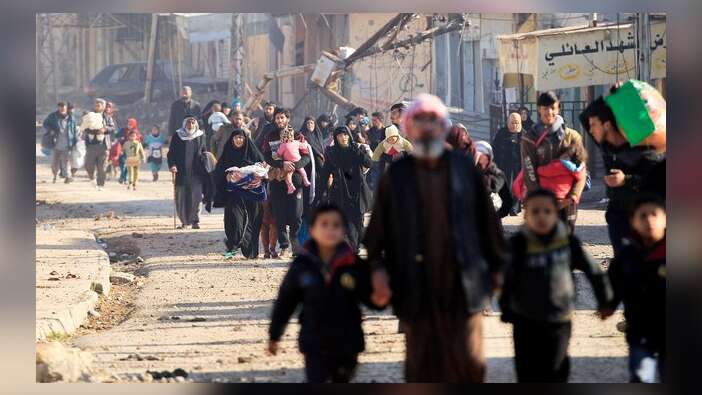 Musul'u terk edenlerin sivillerin sayısı 500 bine yaklaştı