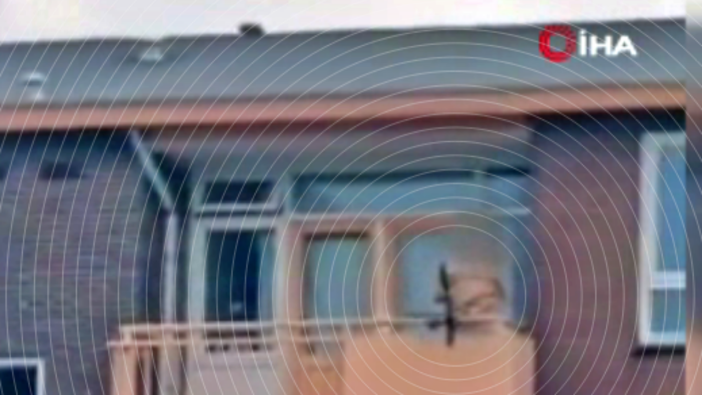 Arbaletle balkona çıkıp rastgele insan avladı: 2 ölü!