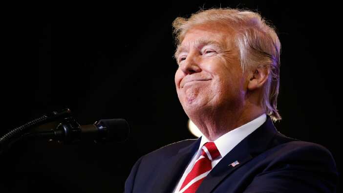 Trump, "Adaylıktan tek bir şartla vazgeçerim" diyerek açıkladı