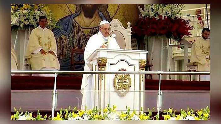 Papa Franciscus toplama kampı benzetmesi Yahudileri kızdırdı...