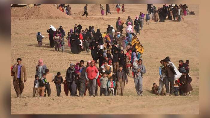 Musul'da 400 bin kişi sığınmacı durumuna düştü