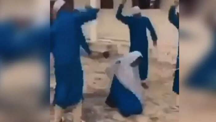 Kan donduran görüntüler ortaya çıktı: Ailesi istedi, öğretmenleri kırbaçladı
