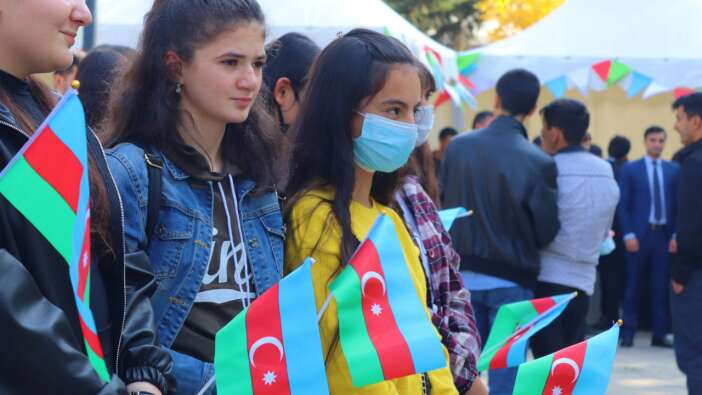 Gürcistan'da Azerbaycan'ın bağımsızlığı törenle kutlandı!