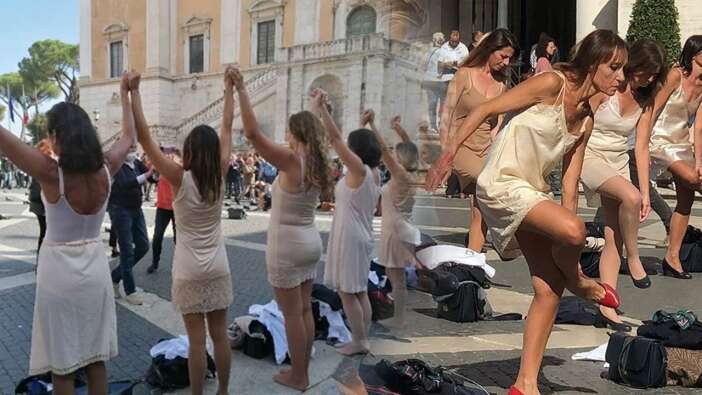 Hosteslerden dikkat çeken protesto! Meydanda soyundular...