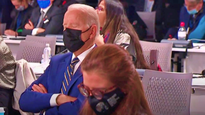 Lakabının neden 'Uykulu Joe' olduğu anlaşıldı: Konferansta uyudu!