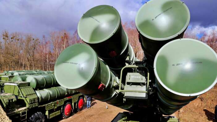 ABD, müttefiği Hindistan'ın S-400 almasında yaptırım sebebi görmedi!