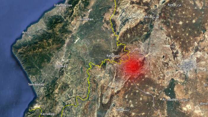 Savaşın ortasında bir mutluluk adası: Sarmada'da düğün yaptılar!