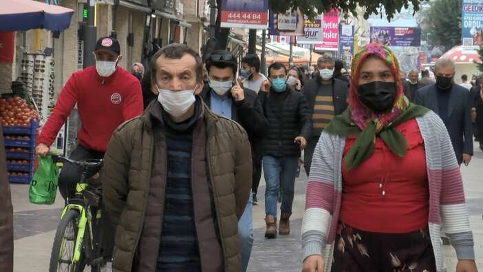 Koronavirüs yeni bir salgını tetkikleyebilir! Bilim insanlarından korkutan uyarı