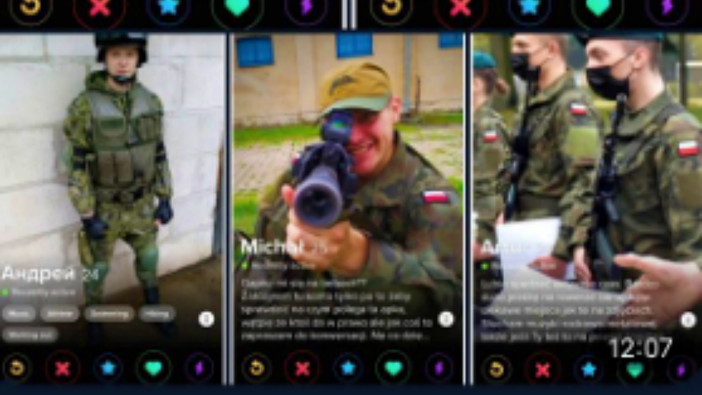 Belarus sınırındaki Polonya askerleri Tinder'larını kapatmayı unuttu!