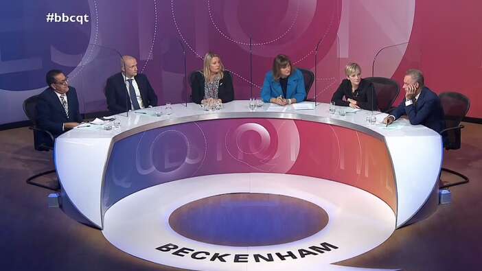 BBC canlı yayınında yaşananlar ırkçılık tartışmalarını arttırdı: Programın sunucusuna tepki yağdı