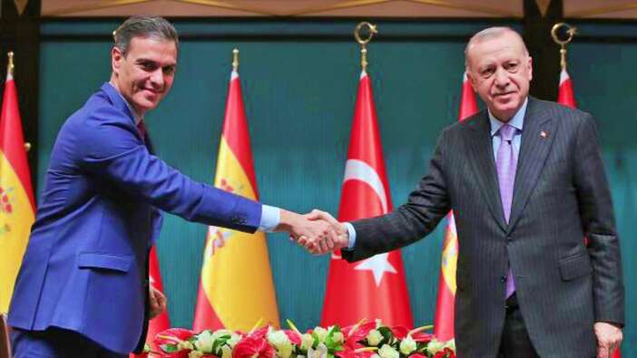 İspanyol muhalefeti ve Yunanistan, Madrid - Ankara iş birliğine öfkeli