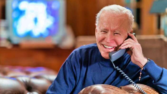 Biden, Ukrayna lideri Zelenski ile telefon görüşmesi gerçekleştirdi!