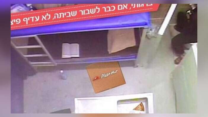 Pizza devinden skandal paylaşım