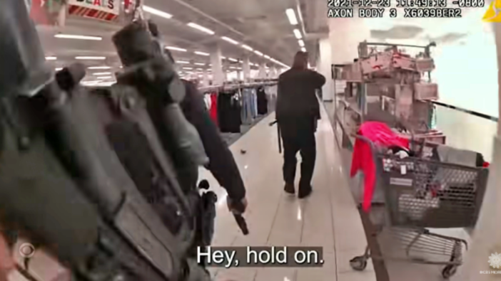 Yanlışıkla 14 yaşındaki kızı vuran Amerikan polisinin vücut kamerası!