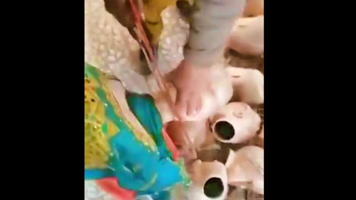 Taliban, mağazalardaki cansız kadın mankenlerin kafalarını kesti!