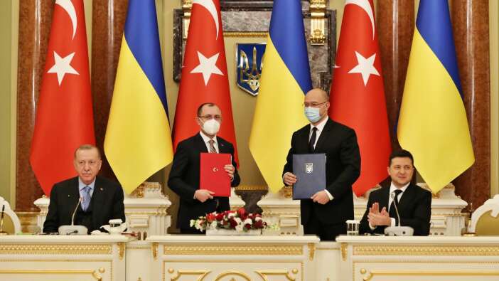 Erdoğan'dan Ukayna'da diplomasi fırtınası: 7 adet anlaşma imzalandı!