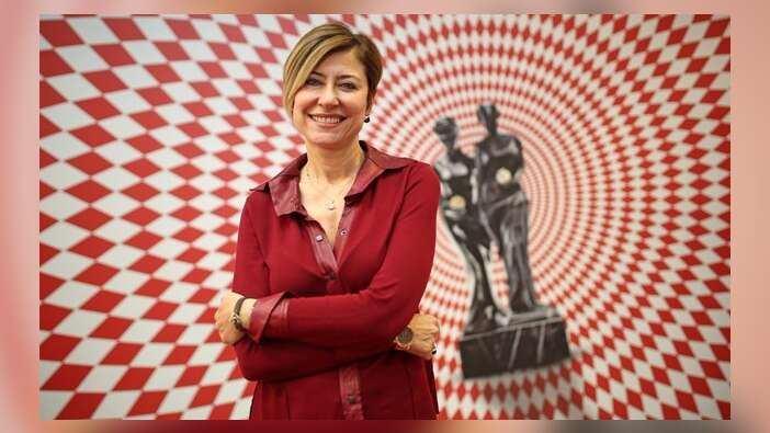 Elif Dağdeviren, Altın Portakal Film Festivali Direktörlüğünden uzaklaştırıldı