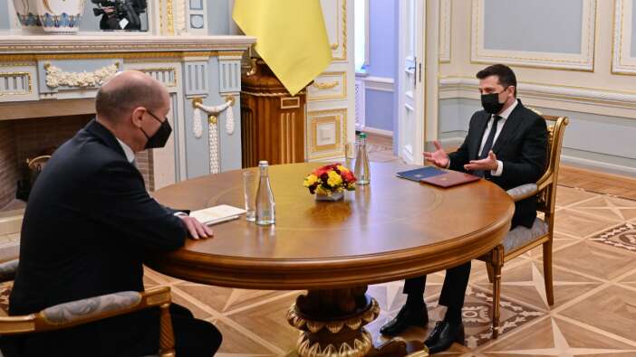 Zelenskiy'den Scholz'a: Ukrayna'nın güvenliği Avrupa'nın güvenliğidir!