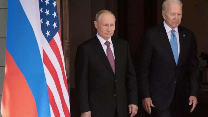 Putin'in Ukrayna kararı sonrası ABD'den yeni hamle: Ticari faaliyetler yasaklandı