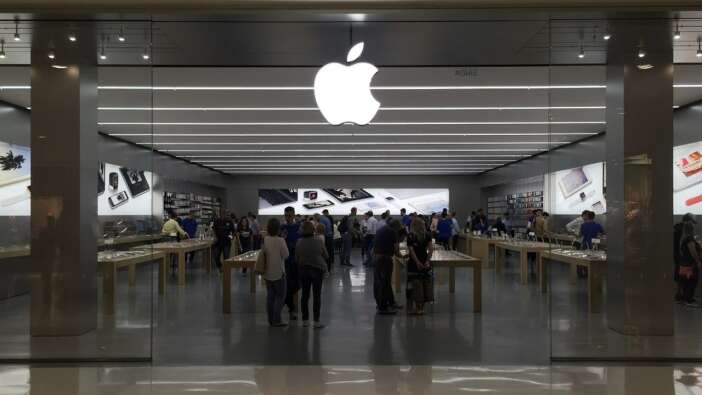 Hollanda’da Apple mağazasında silahlı soygun paniği!